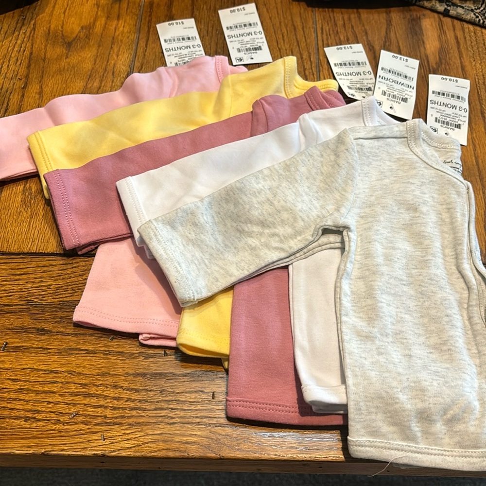 New with tags baby girls layette-5 pieces